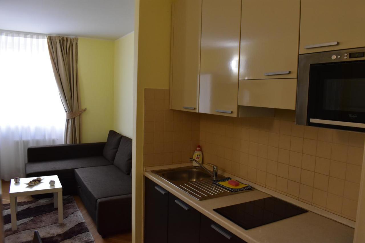 Apartment Vikroria - Halkova 5 Prague Extérieur photo